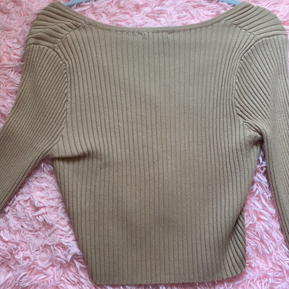 Tan button up cardigan - Picture 3 of 3